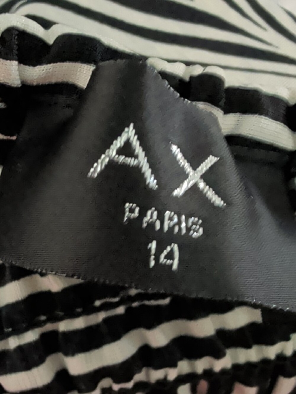 AX Jumpsuit - Picture 3 of 4